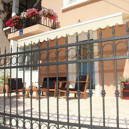 Apartment Bruno Šibenik Exteriör bild