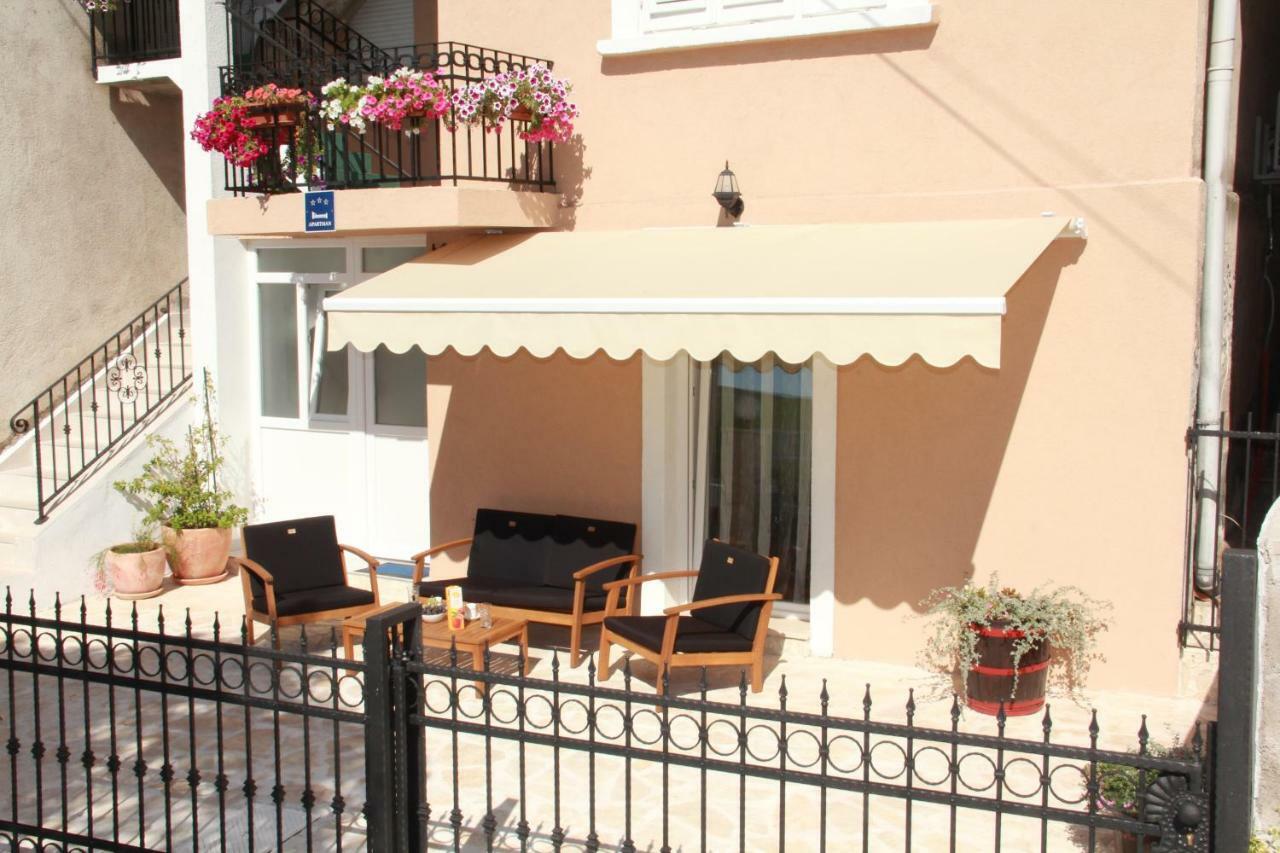 Apartment Bruno Šibenik Exteriör bild