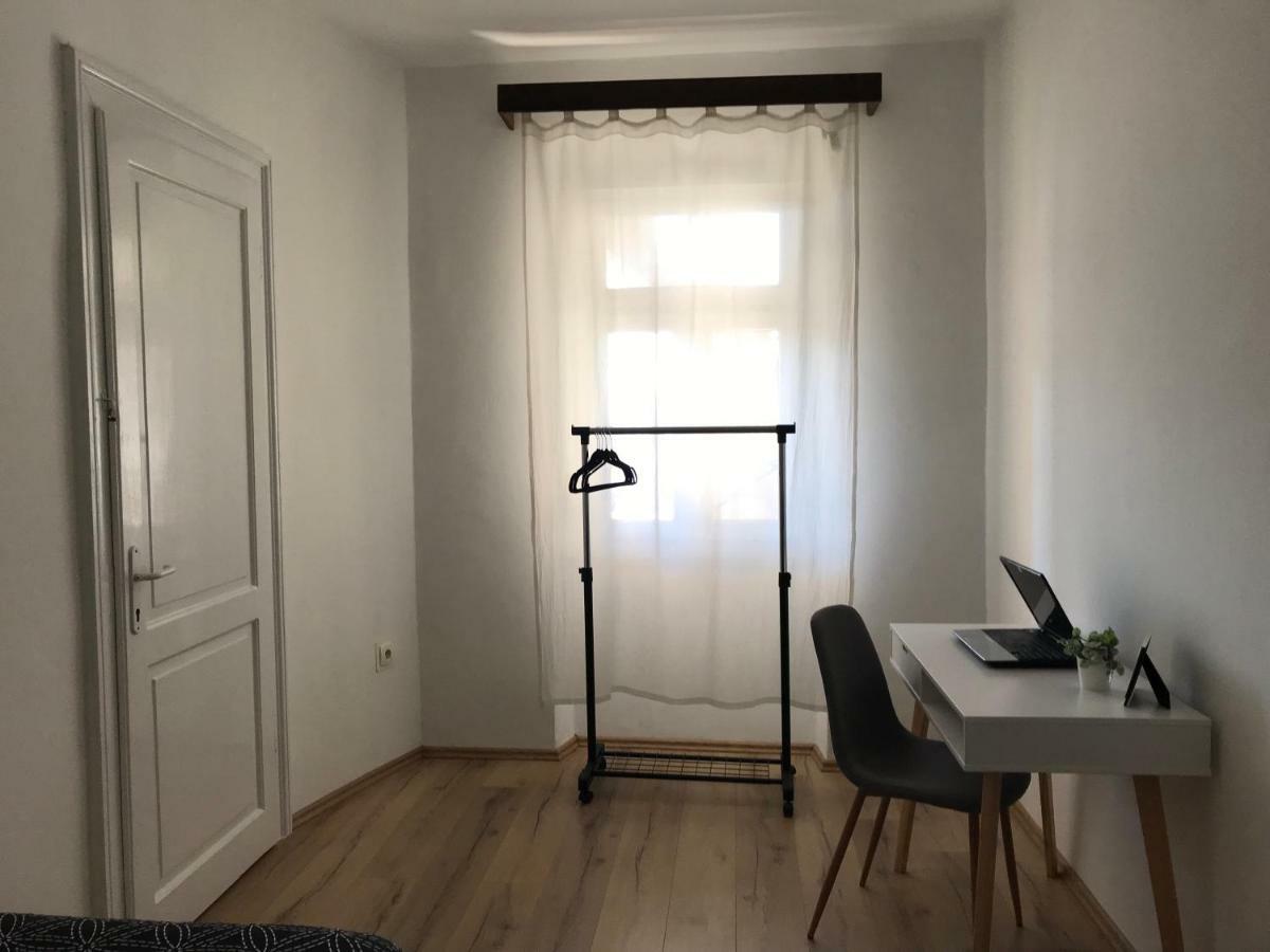 Apartment Bruno Šibenik Exteriör bild