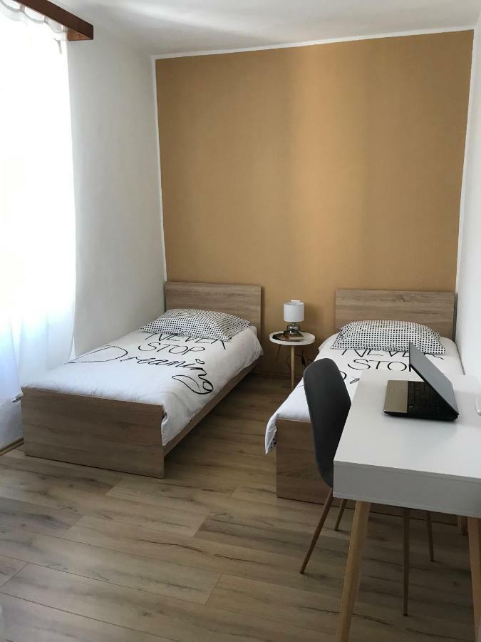 Apartment Bruno Šibenik Exteriör bild